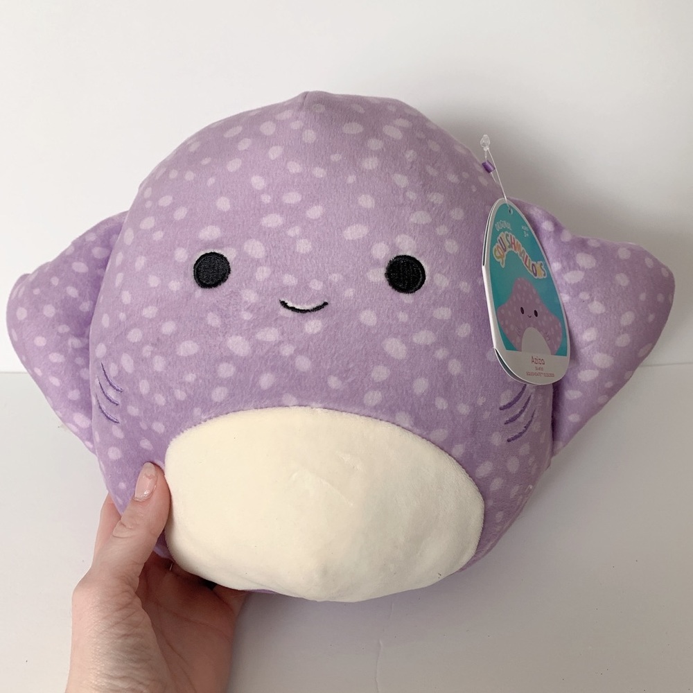 Squishmallows 8” Aziza the Purple Stingray 2021 Limited Edition NWT